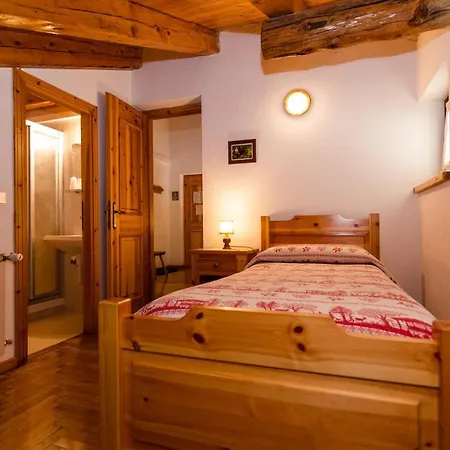 Отель Lou Tsantelet